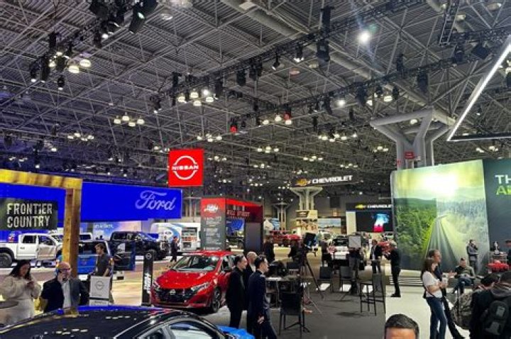 25 Hot Cars at the New York Auto Show