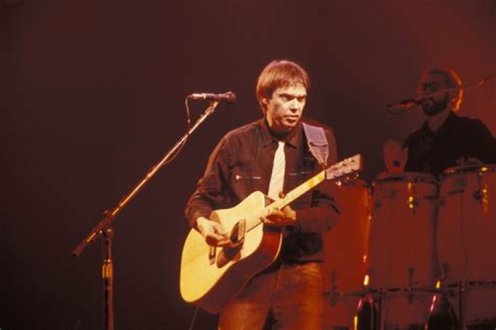 ‘A Star Is Born’ Producer Bill Gerber Works To ‘Restore’ Neil Young To Woodstock