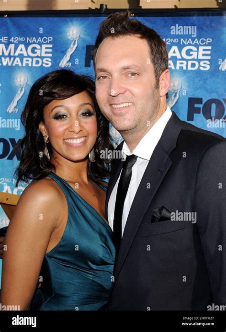 Adam Housley Net Worth | Celebrity Net Worth