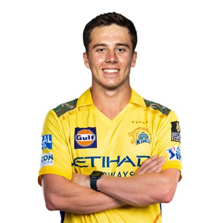 Age, Height, Net Worth, Salary, Stats, IPL, Married, & Wife