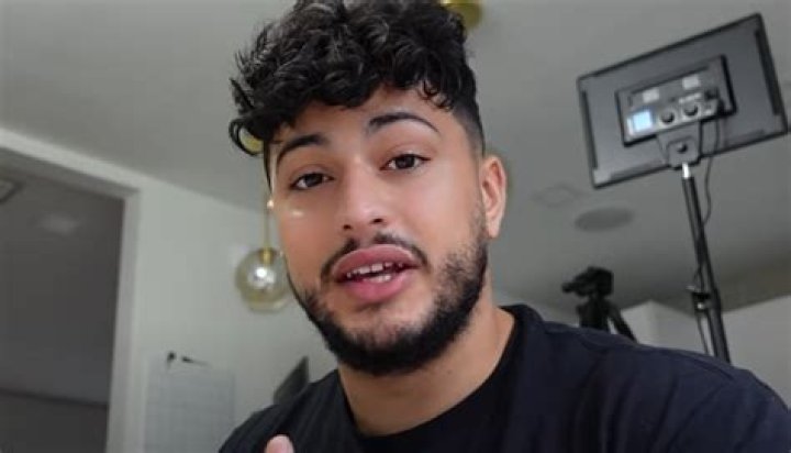 Ahmad Alzahabi - Bio, Age, Wiki, Facts and Family