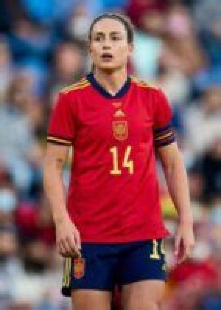 Alexia Putellas Height, Weight, Family, Facts, Education, Biography