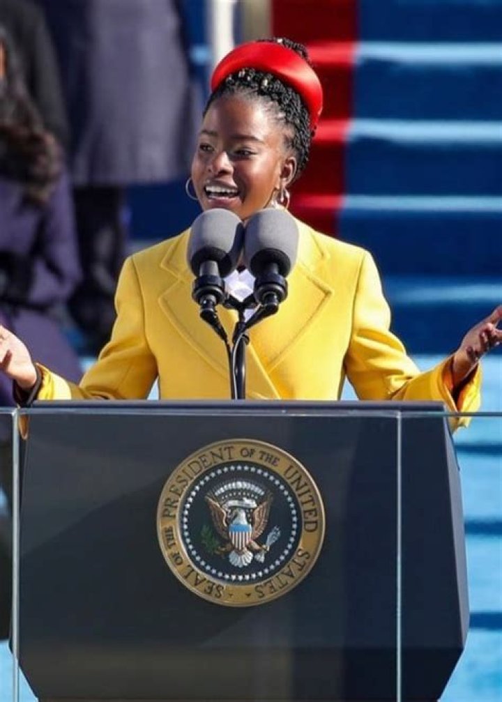 Amanda Gorman Height, Weight, Age, Family, Facts, Education, Biography