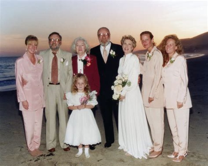 Barney Rosenzweig - Bio, Age, Wiki, Facts and Family