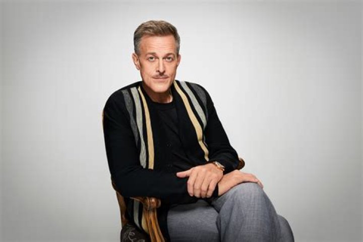 Billy Gardell - Bio, Age, net worth, height, Wiki, Facts and Family