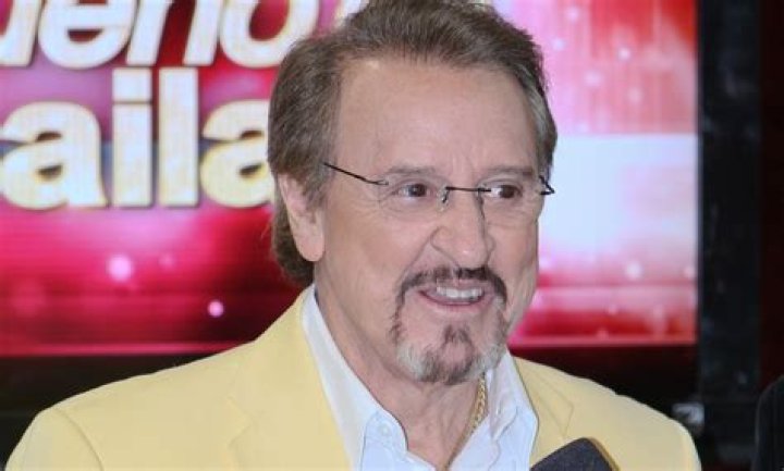 Carlos Villagrán Net Worth | Celebrity Net Worth