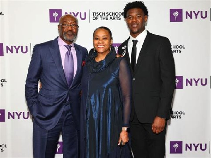 Delroy Lindo - Bio, Age, net worth, height, Wiki, Facts and Family