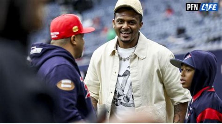 Deshaun Watson - Bio, Age, net worth, height, Wiki, Facts and Family