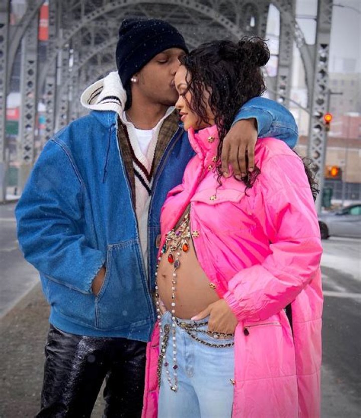 Diggzy: 5 Things About Photographer Behind Rihanna’s Pregnancy Announcement Photos