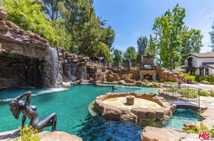 Drake Just Listed His Three-Home "Yolo Estate" Compound Which Features The Largest Privately-Owned Swimming Pool In Los Angeles