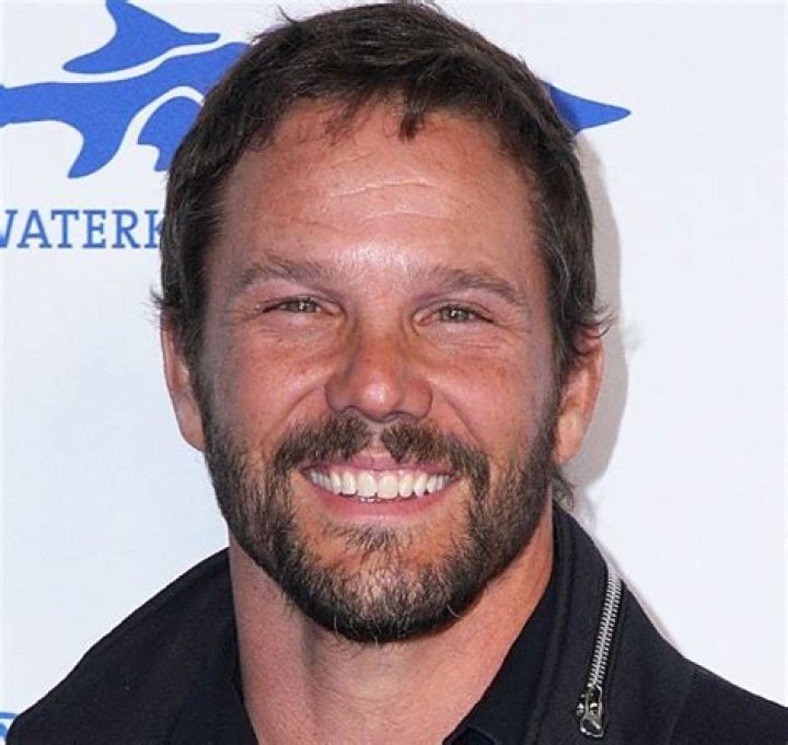 Dylan Bruno - Bio, Age, siblings, height, Wiki, Facts and Family