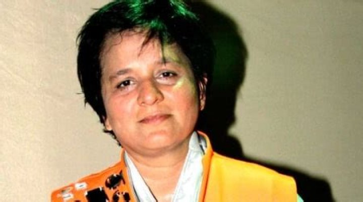 Falguni Pathak Height, Weight, Age, Facts, Biography, Family