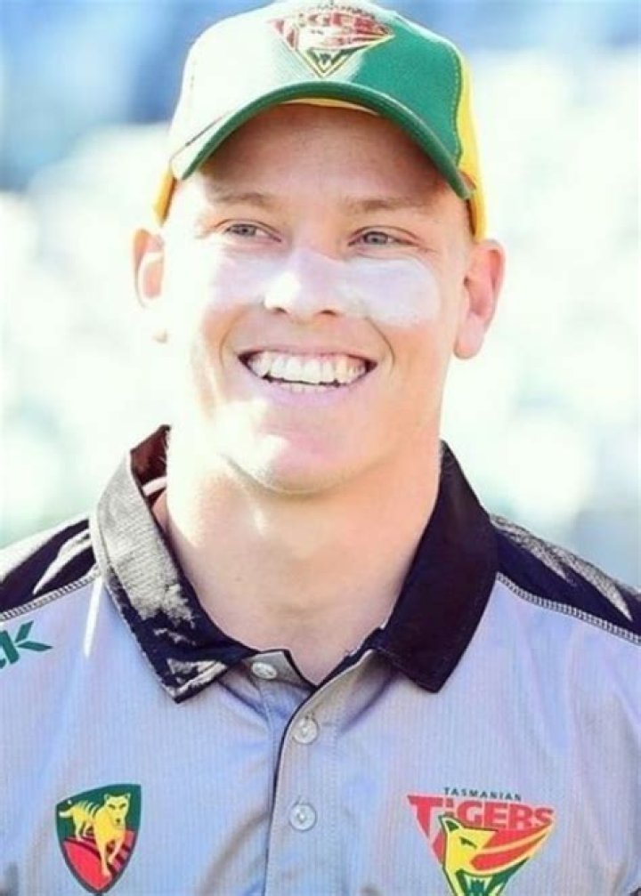 Footballer Coke Height, Weight, Age, Body Statistics