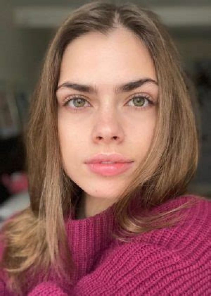 Gwen Van Meir Height, Weight, Age, Body Statistics