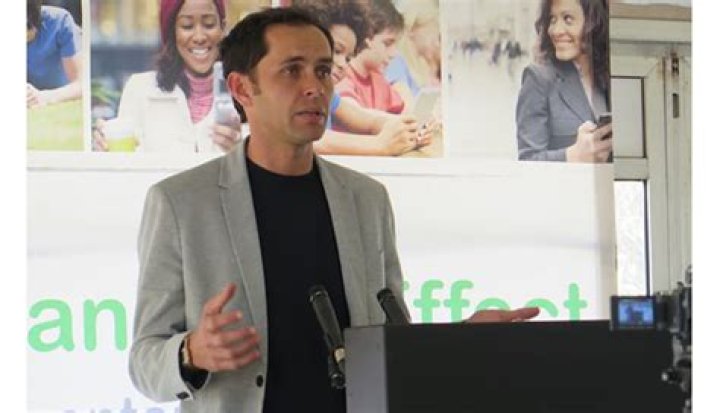 Hire Jamie Draven For an Appearance at Events or Keynote Speaker Bookings.