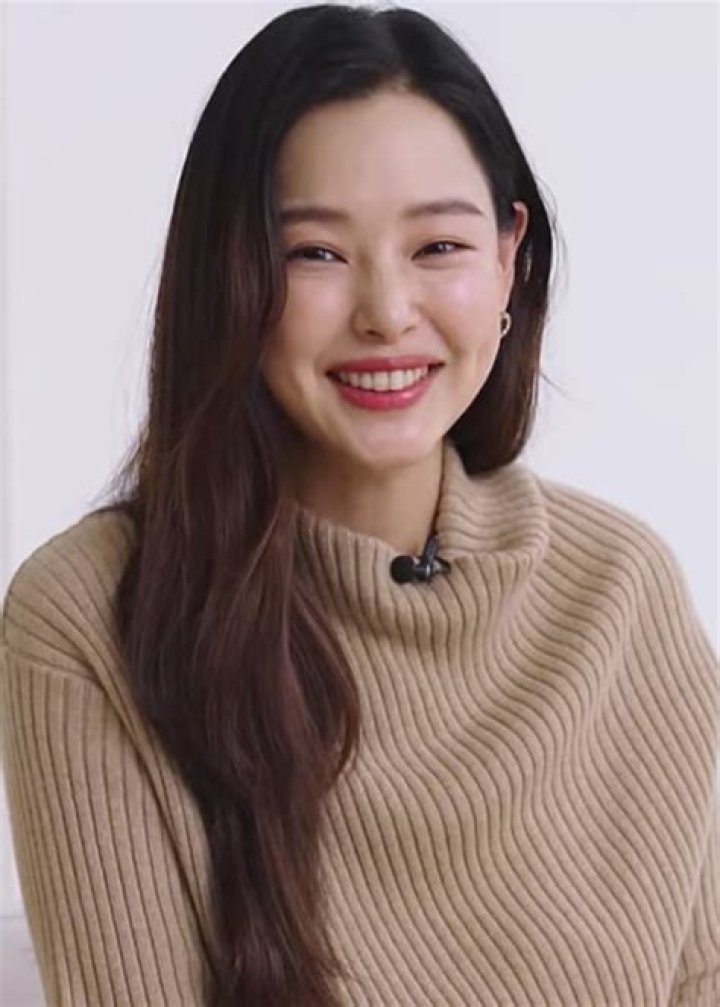 Honey Lee Height, Weight, Age, Spouse, Children