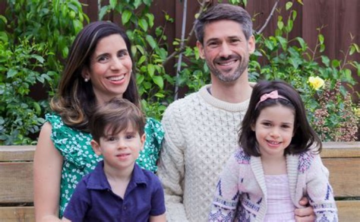 Hunter Mahan - Bio, Age, net worth, height, Wiki, Facts and Family