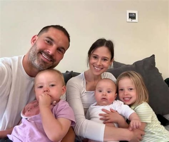 Jamie Jewitt - Bio, Age, Wiki, Facts and Family