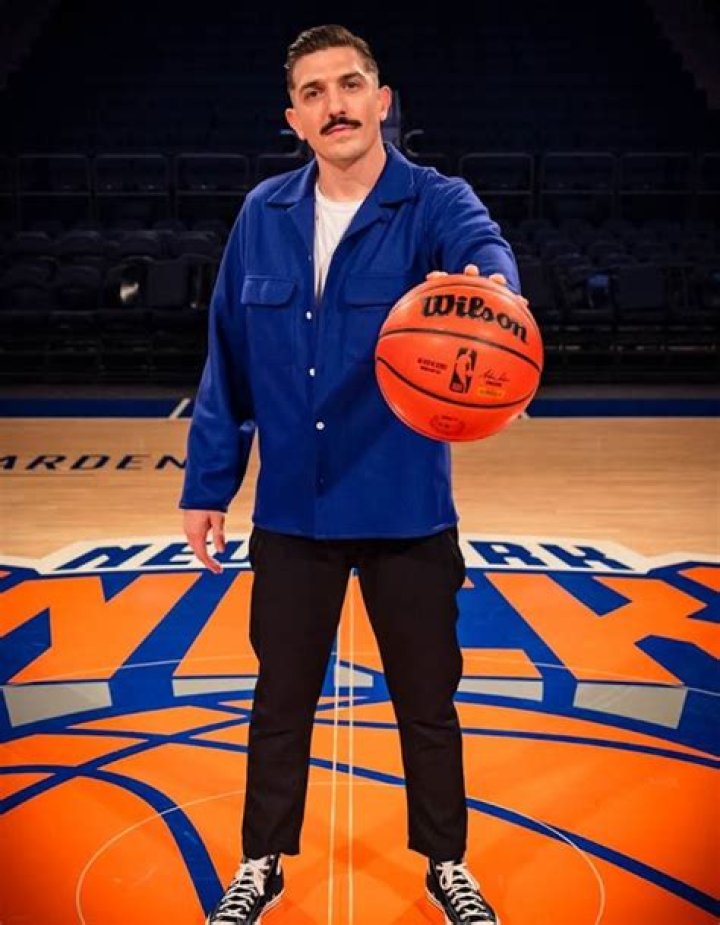 Jay Schulz - Bio, Age, height, weight, Wiki, Facts and Family