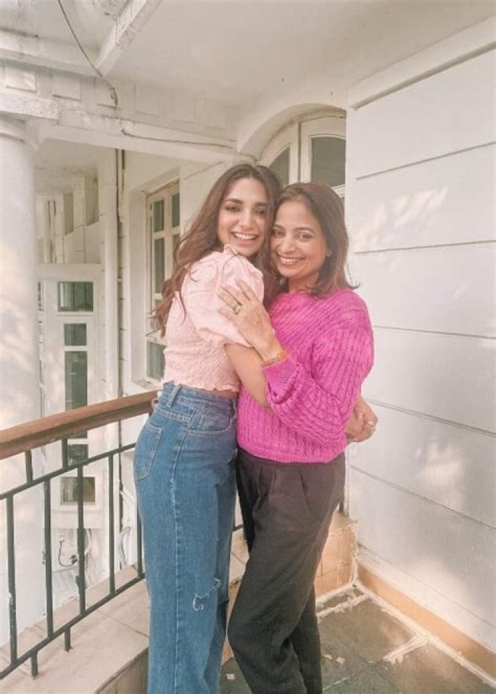 Jiya Shankar Height, Weight, Age, Boyfriends, Biography, Facts