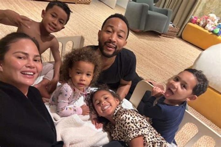John Legend And Chrissy Teigen Buy Rhianna's Former House For $14.1 Million