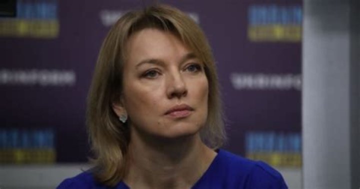 Karina Sell - Bio, Age, Wiki, Facts and Family