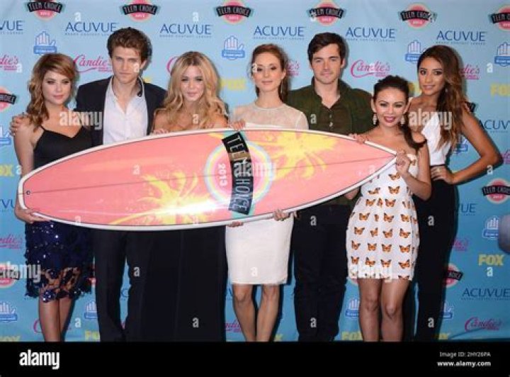 KEEGAN ALLEN, TROIAN BELLISARIO, SASHA PIETERSE, SHAY MITCHELL, ASHLEY BENSON, IAN HARDING, TYLER BLACKBURN, LUCY HALE – Celeb Secrets