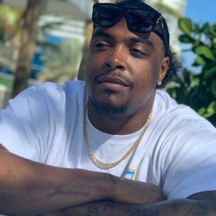 Kerry Hyder Bio, Age, Height, Net Worth, Salary, NFL, College Stats, Married, & Wife