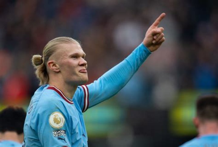 Know About Erling Haaland's Net Worth, Career, Earnings, Contract, Relationship Status, Girlfriend and Bio