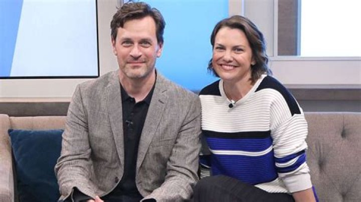 Larisa Oleynik | Karen Ferris, The Healing Powers Of Dude Netflix, Alex Mack, Husband, Boyfriend, Net Worth, Now, Today, Age, Married, 10 Things I Hate About You, Bianca Stratford, Joseph Gordon-Levitt