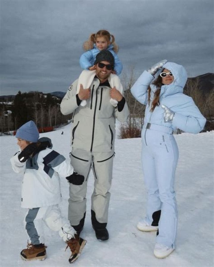 Lauren Gores Ireland - Bio, Age, Wiki, Facts and Family