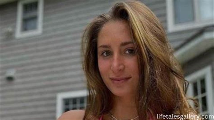 Lauren Reid - Bio, Age, Wiki, Facts and Family