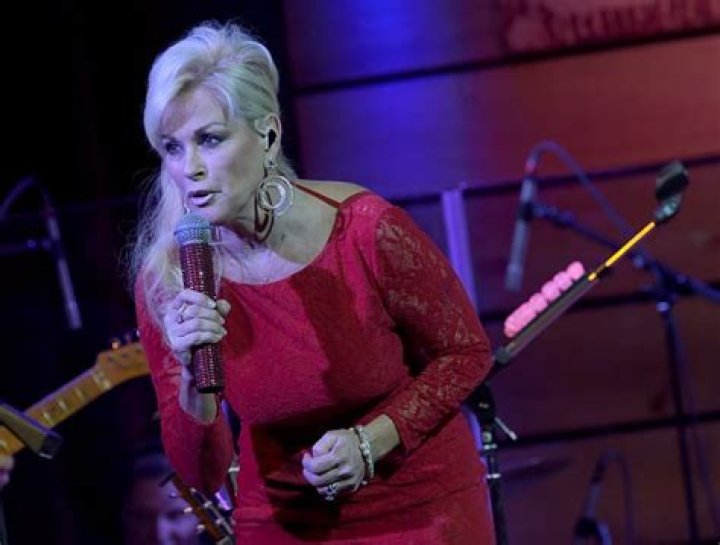 Lorrie Morgan Net Worth | Celebrity Net Worth