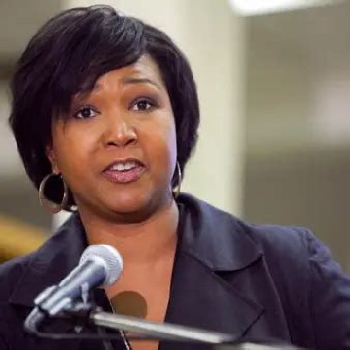 Mae Jemison Net Worth | Celebrity Net Worth