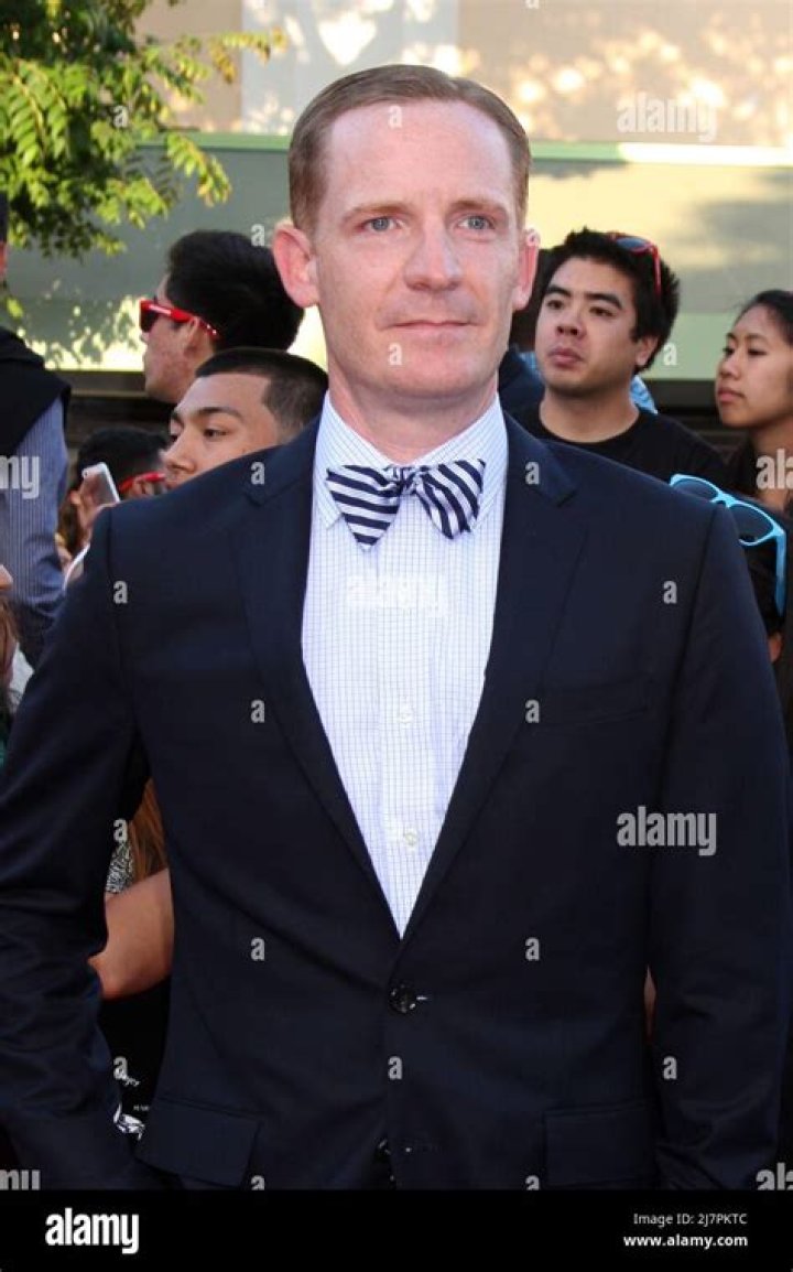 Marc Evan Jackson - Bio, Age, height, weight, Wiki, Facts and Family