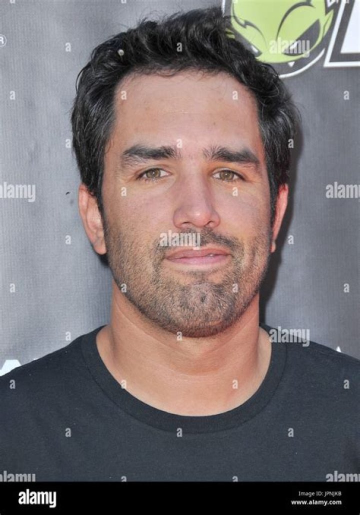 Mike Escamilla - Bio, Age, Wiki, Facts and Family