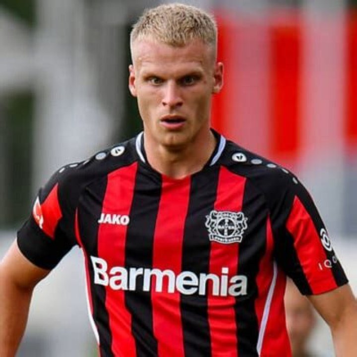 Mitchel Bakker Bio, Age, Net Worth, Salary, Career Stats, Market Value, Transfer, & Relationship