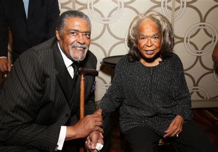 Nash Grier - Bio, Age, net worth, siblings, height, Wiki, Facts and Family