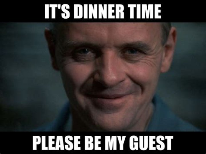 Never Go Out to Dinner Without Doing This First, Police Say in New Warning