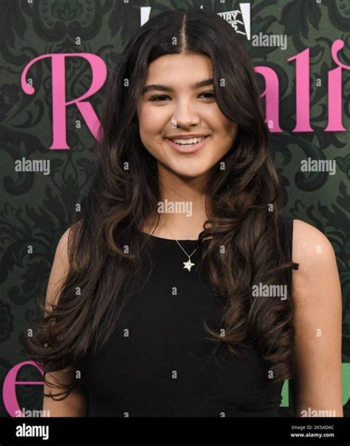 Sara Echeagaray - Bio, Age, Wiki, Facts and Family