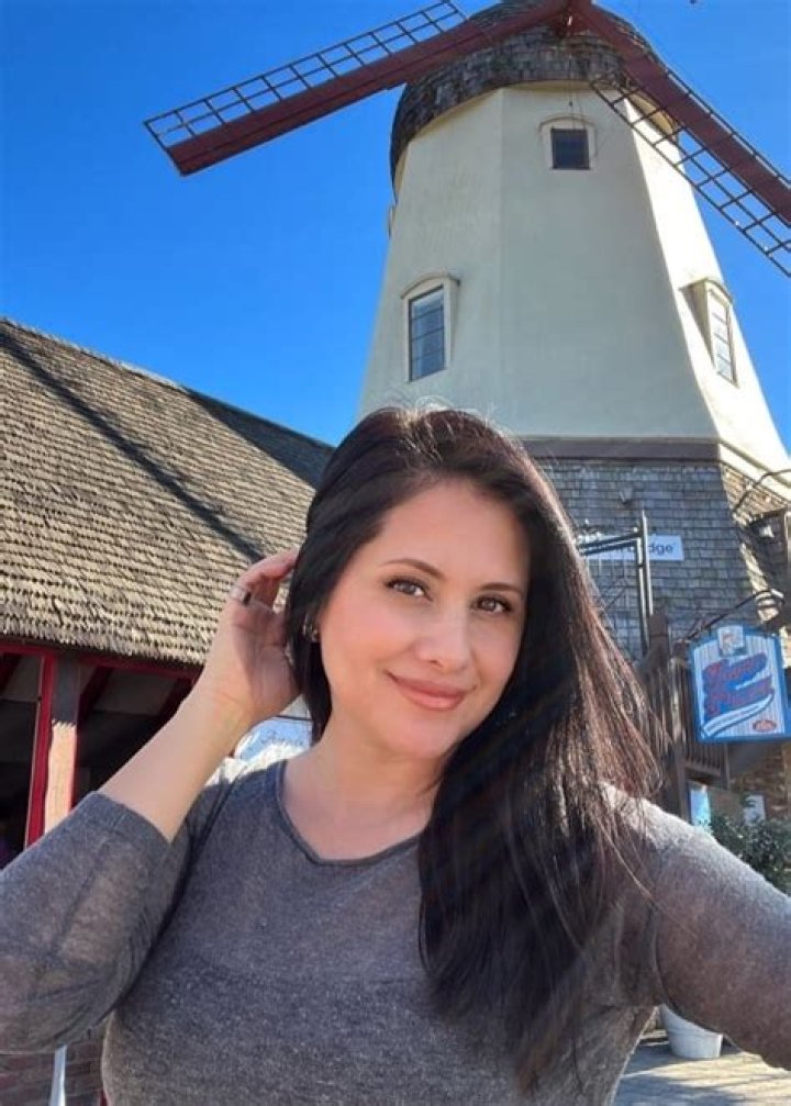 Silvana Arias Height, Weight, Age, Body Statistics