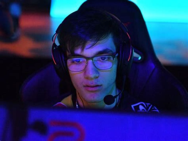 SquishyMuffinz Net Worth | Celebrity Net Worth