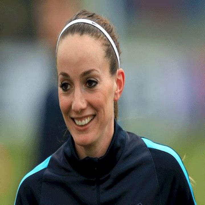 Swedih Soccer Star Kosovare Asllani Bio-salary, net worth, career, contract, stats, earnings, affair, Boyfriend, age, height, weight, body figure