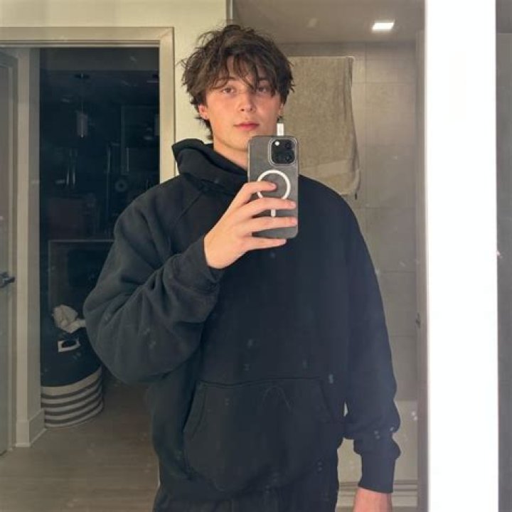 Tayson Madkour Height, Weight, Age, Girlfriend, Family