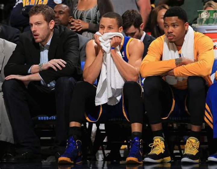 The Absolutely Insane And Simple Ways Nike Lost Steph Curry