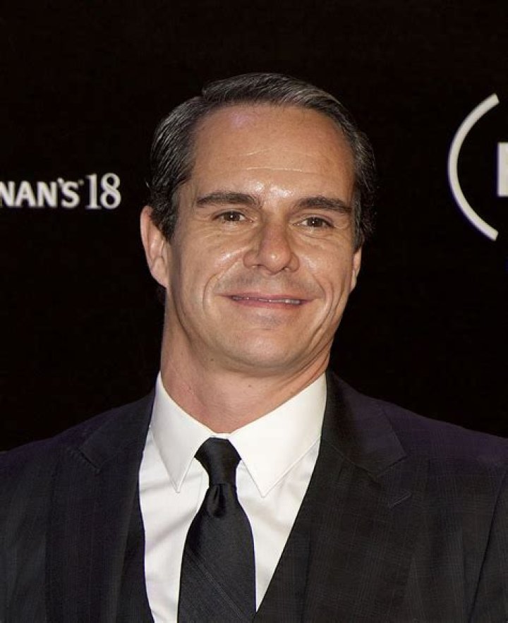 Tony Dalton - Bio, Age, height, Wiki, Facts and Family