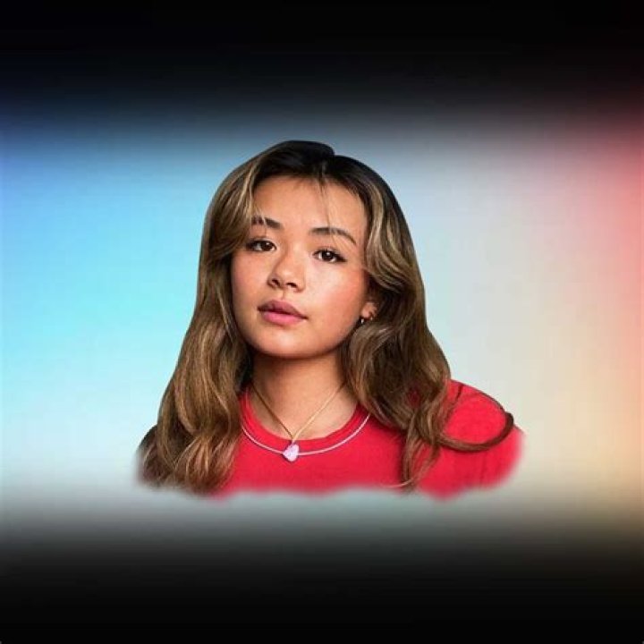 Ur Mom Ashley - Bio, Age, Wiki, Facts and Family