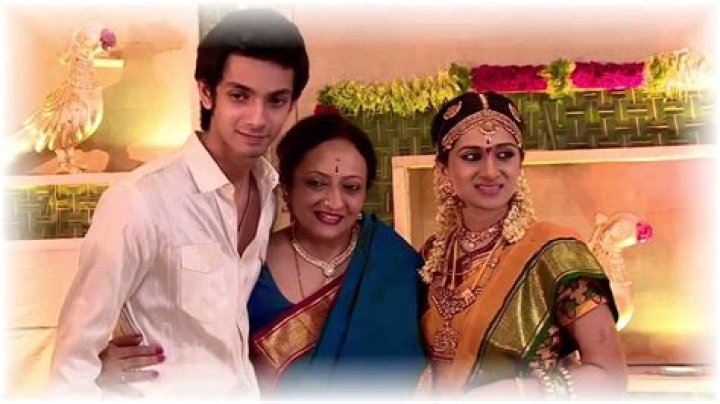 Who is Anirudh Ravichander Dating Now