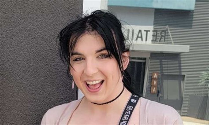 Who is Ava Preston Dating Now