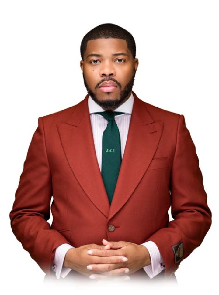 Who is Brian Carn Dating Now